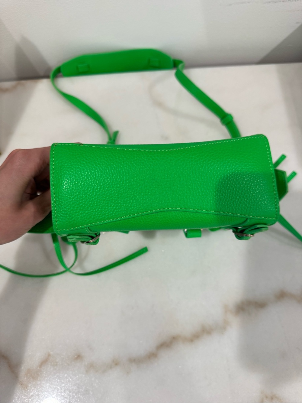 Balenciaga Neon Green Neo City Bag - Picture 5 of 7